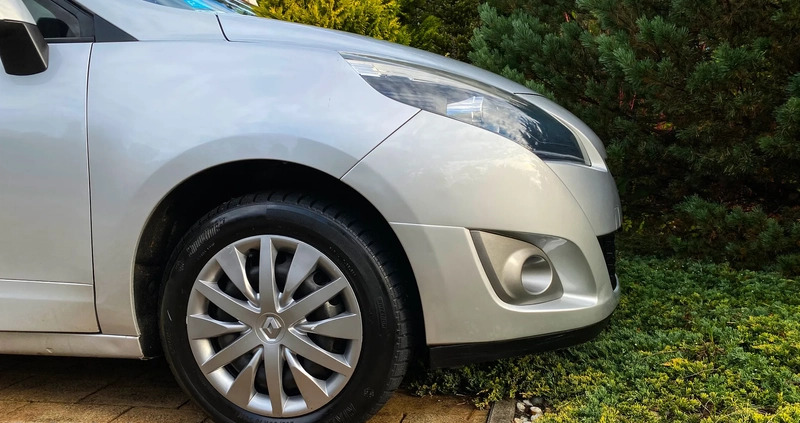 Renault Grand Scenic cena 21900 przebieg: 191730, rok produkcji 2011 z Wrocław małe 667
